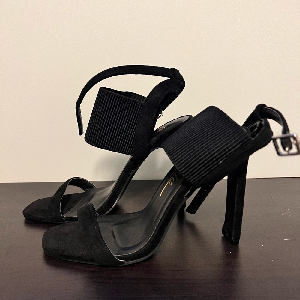 Black Heeled Sandals